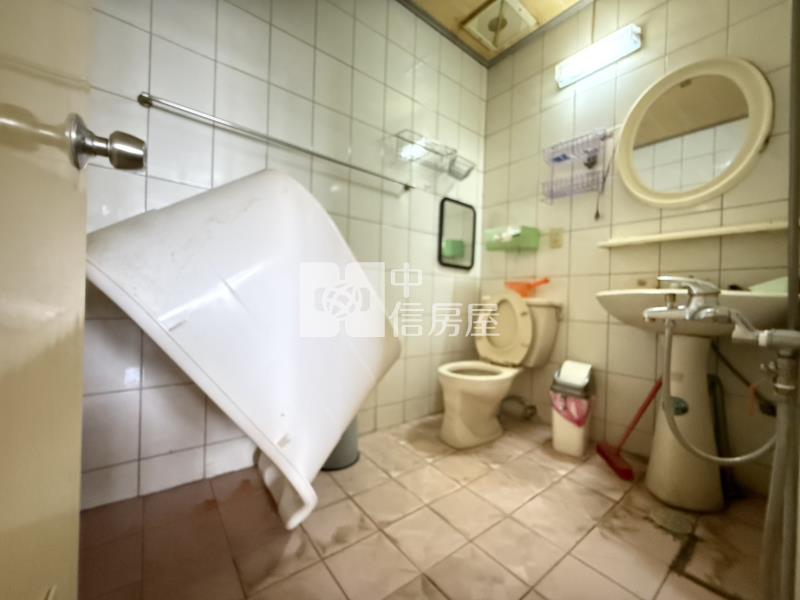 近中科台積電旁前門停車美透天房屋室內格局與周邊環境