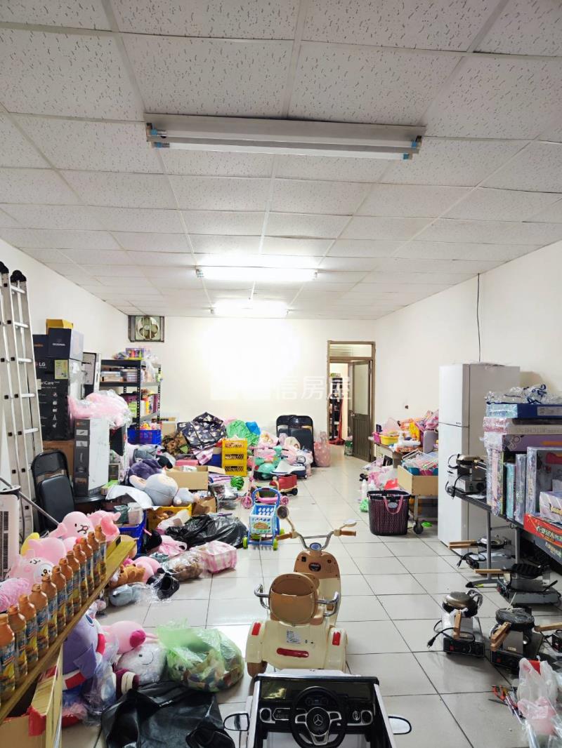 正中壢夜市旁透店房屋室內格局與周邊環境
