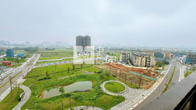 近A20捷運面公園全新景觀三房車房屋室內格局與周邊環境