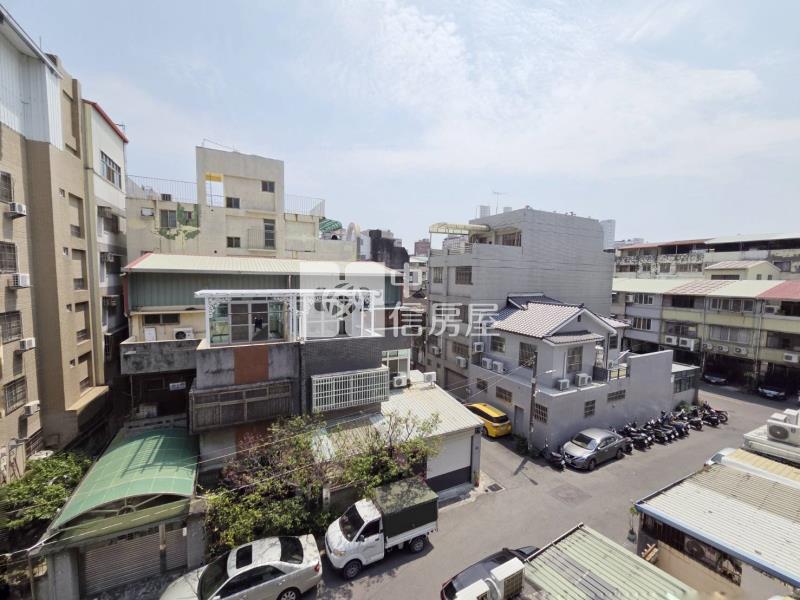 中醫採光三房公寓房屋室內格局與周邊環境