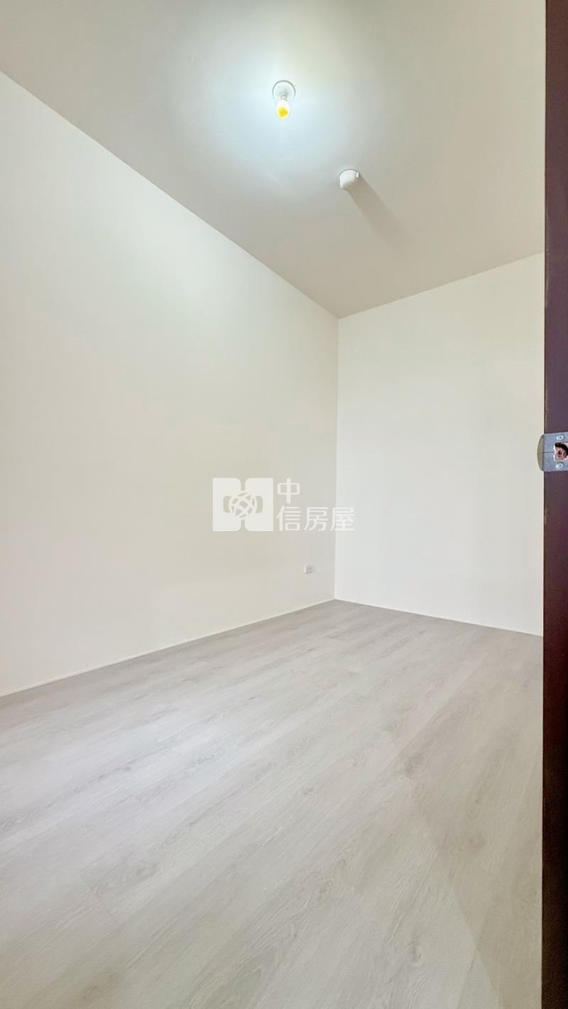 近A20捷運面公園全新景觀兩房車房屋室內格局與周邊環境