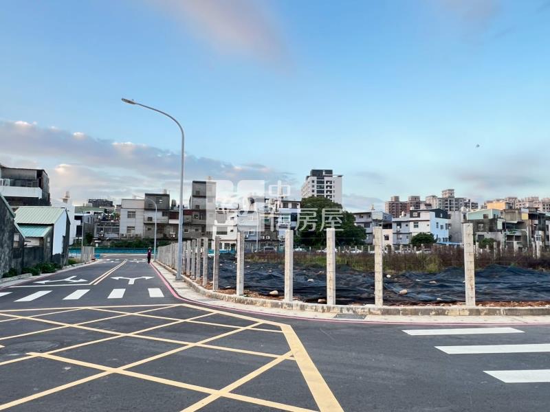 【安家】A21捷運站雙面臨路建地房屋室內格局與周邊環境