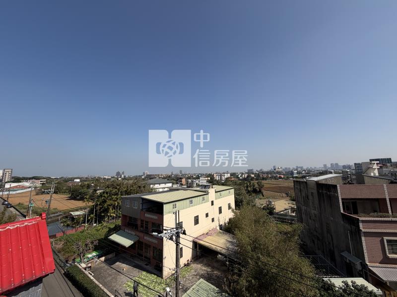 大崙商圈邊間面寬美墅房屋室內格局與周邊環境