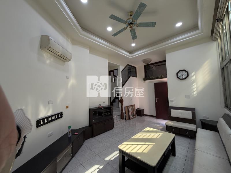 大崙商圈邊間面寬美墅房屋室內格局與周邊環境