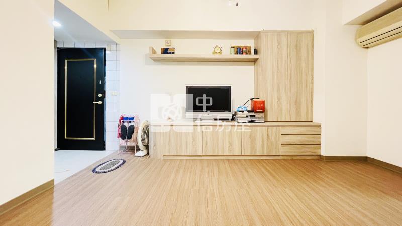 市心裝修碧富邑溫泉套房房屋室內格局與周邊環境