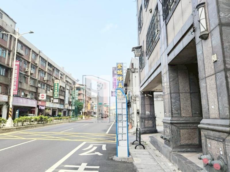 【豐禾】專約藝文特區景觀兩房車房屋室內格局與周邊環境