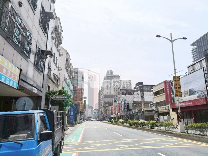 【豐禾】專約藝文特區景觀兩房車房屋室內格局與周邊環境