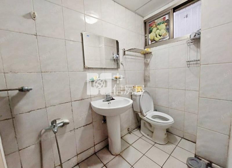 平鎮金陵路郵局旁美透店房屋室內格局與周邊環境