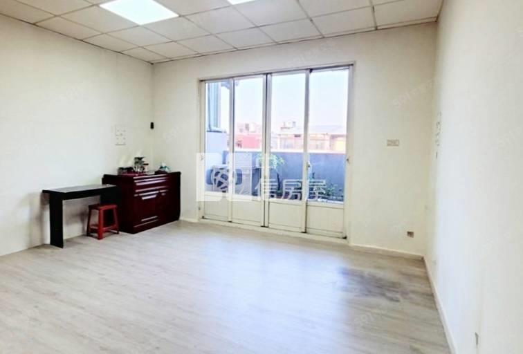 平鎮金陵路郵局旁美透店房屋室內格局與周邊環境