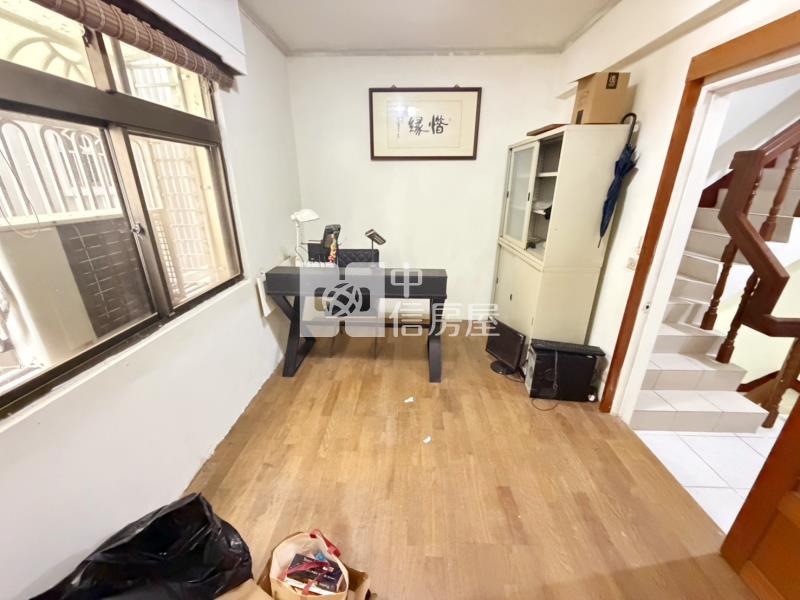 近新屋台31田園別墅附車位房屋室內格局與周邊環境