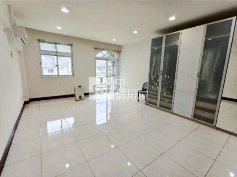 宋屋玫瑰花園別墅5房雙車位(中信卓越團隊)房屋室內格局與周邊環境