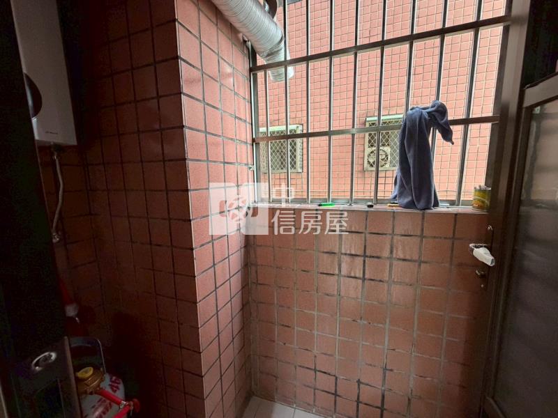 忠貞國小精美裝潢三房-6樓房屋室內格局與周邊環境