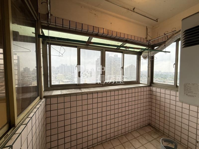 中壢近體育園區美三房房屋室內格局與周邊環境