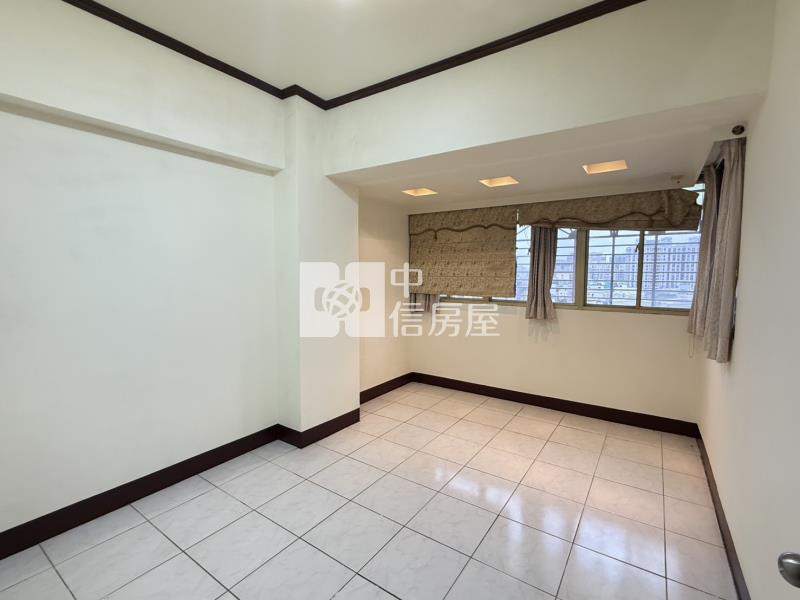 中壢近體育園區美三房房屋室內格局與周邊環境