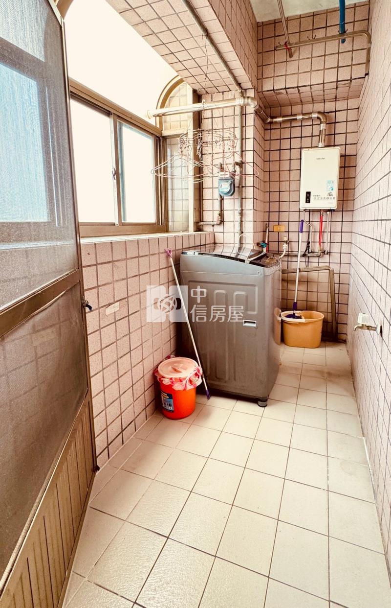 內壢後站電梯4房+平車房屋室內格局與周邊環境