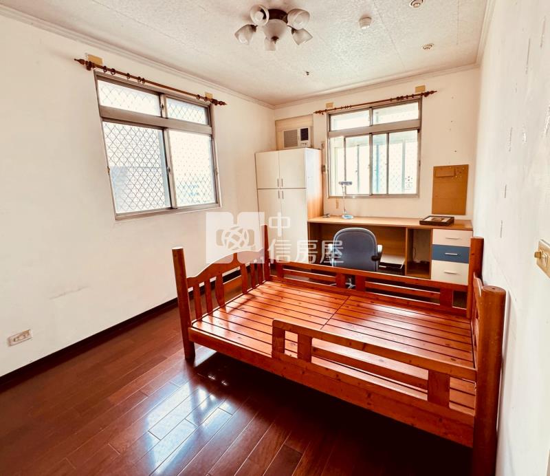 內壢後站電梯4房+平車房屋室內格局與周邊環境