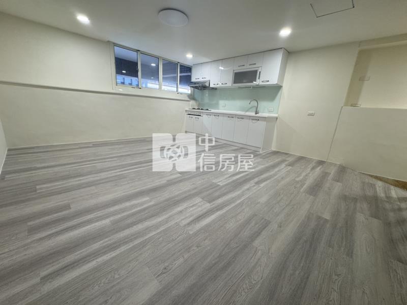 樂群街柳川旁全新整理美樓店房屋室內格局與周邊環境