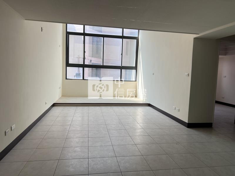 立體家庭樓中樓3房電寓房屋室內格局與周邊環境