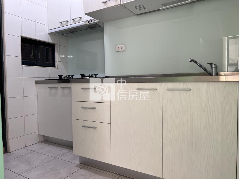 立體家庭樓中樓3房電寓房屋室內格局與周邊環境