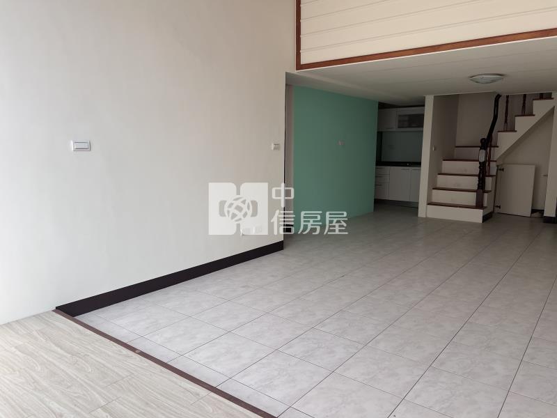 立體家庭樓中樓3房電寓房屋室內格局與周邊環境