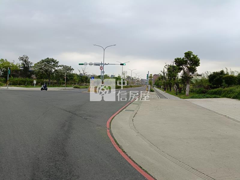 體育園區建地房屋室內格局與周邊環境