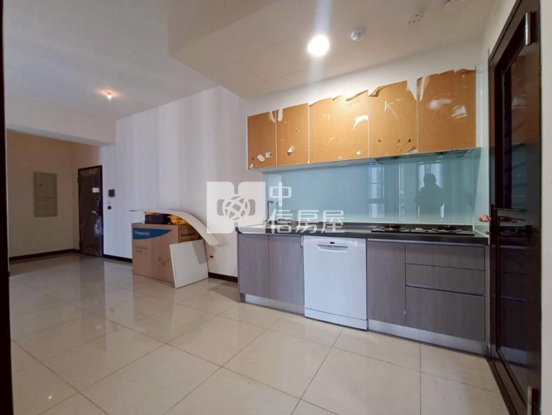 【奔馳】豐郡京硯捷運A19站.優質大2房車房屋室內格局與周邊環境