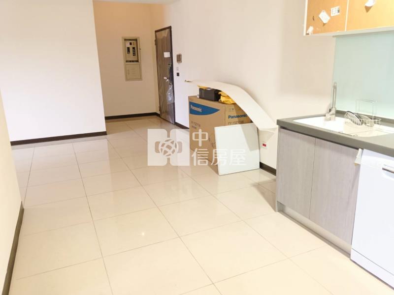 【奔馳】豐郡京硯捷運A19站.優質大2房車房屋室內格局與周邊環境