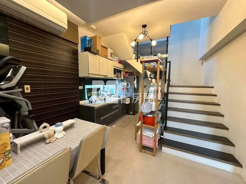 沐光微旅瞰景樓中樓平車房屋室內格局與周邊環境