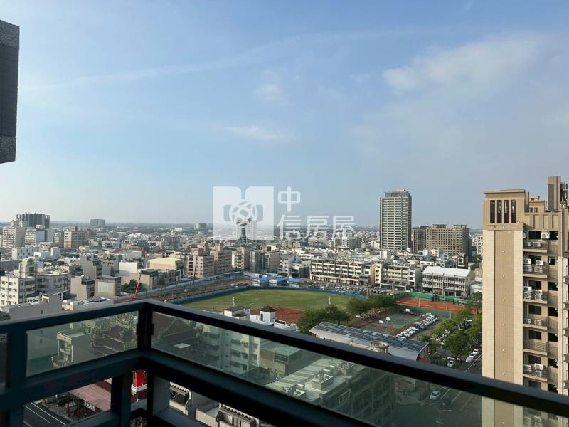 沐光微旅瞰景樓中樓平車房屋室內格局與周邊環境