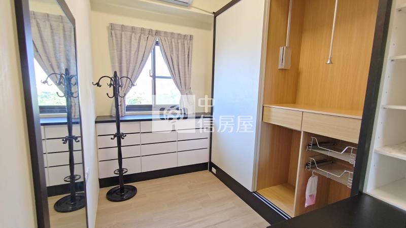 北安新宅三房平車裝潢電寓房屋室內格局與周邊環境