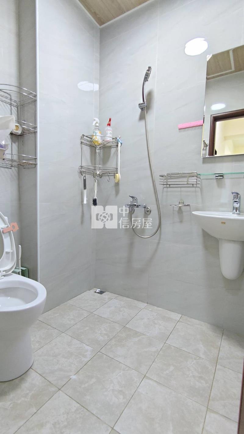 北安新宅三房平車裝潢電寓房屋室內格局與周邊環境