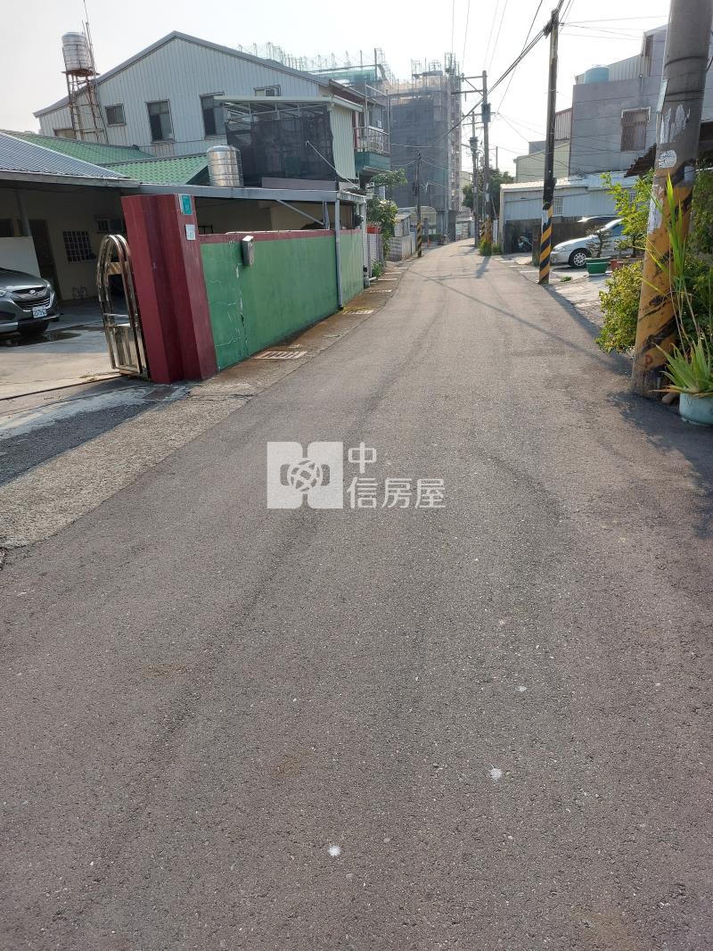 十二佃60坪買建地送倉庫房屋室內格局與周邊環境