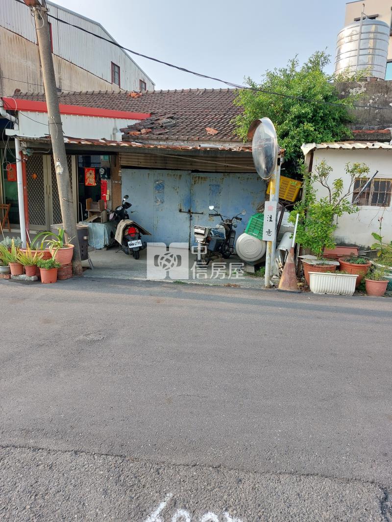 十二佃60坪買建地送倉庫房屋室內格局與周邊環境