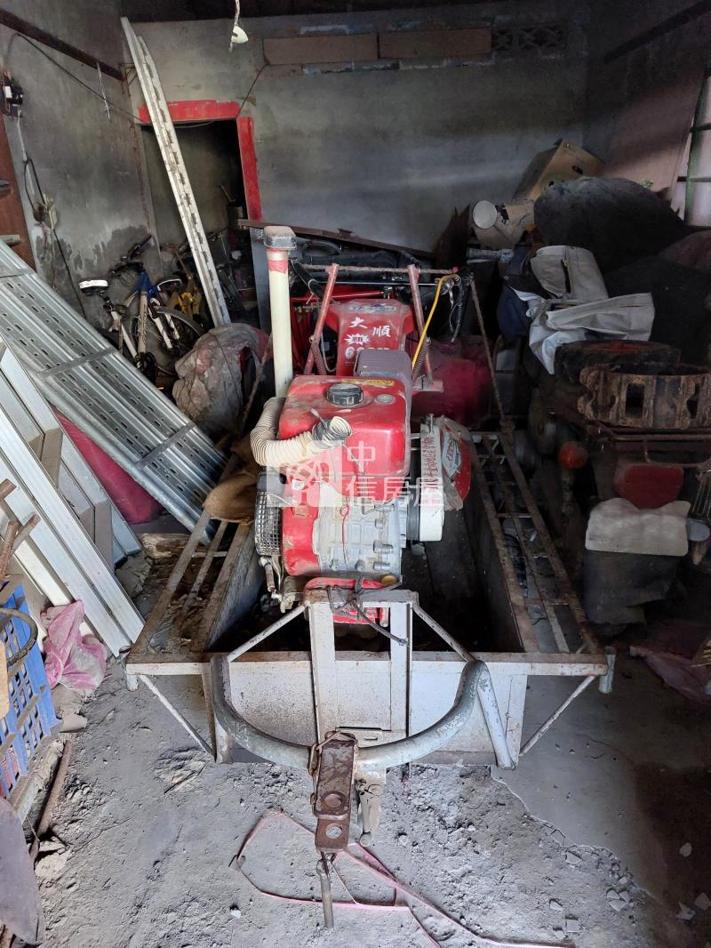 十二佃60坪買建地送倉庫房屋室內格局與周邊環境