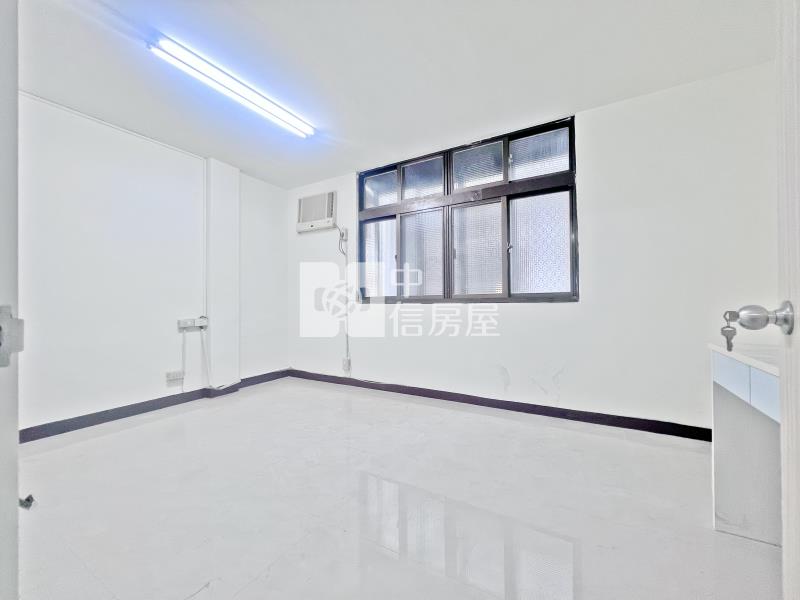 北屯四維捷運旁低總價透天房屋室內格局與周邊環境