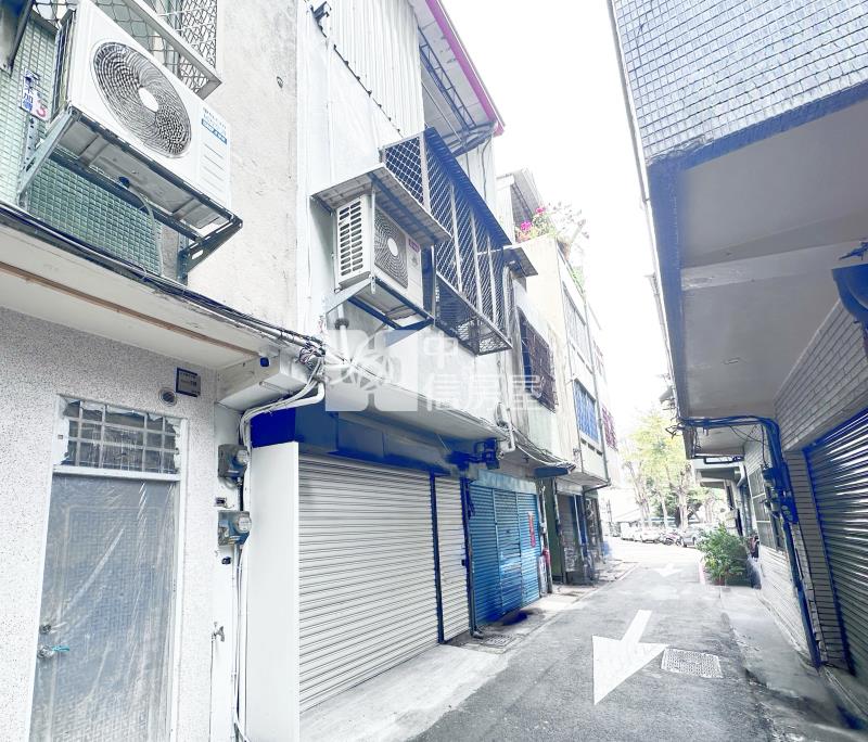 北屯四維捷運旁低總價透天房屋室內格局與周邊環境