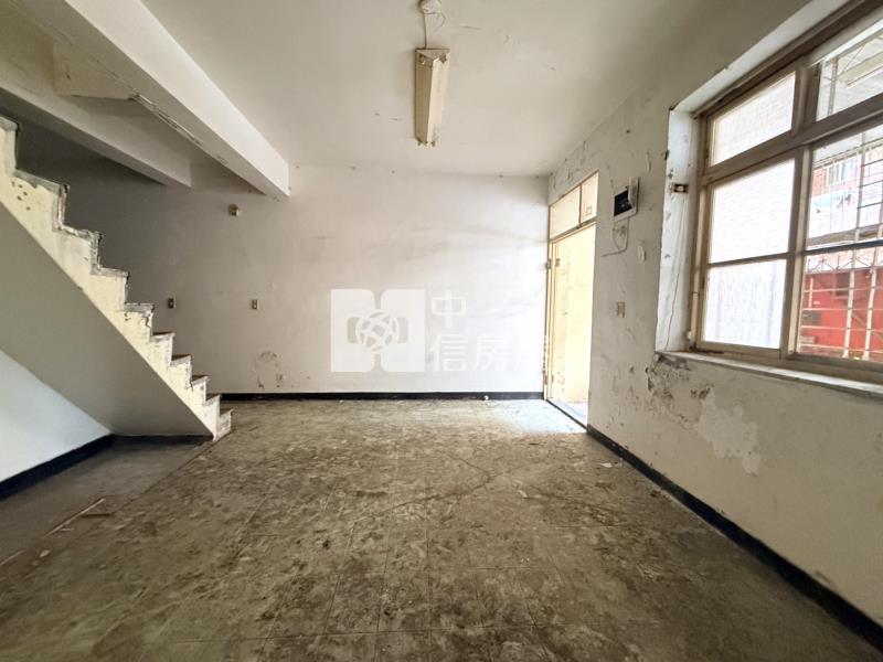 金華商區需整理透天厝房屋室內格局與周邊環境