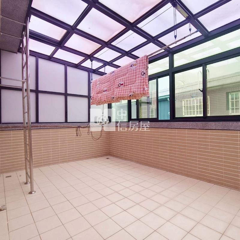 斗南南昌西路車庫別墅房屋室內格局與周邊環境