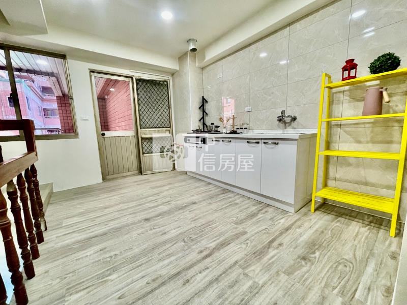 高工商圈｜近中投公路漂亮1-3樓+車位店住合一房屋室內格局與周邊環境