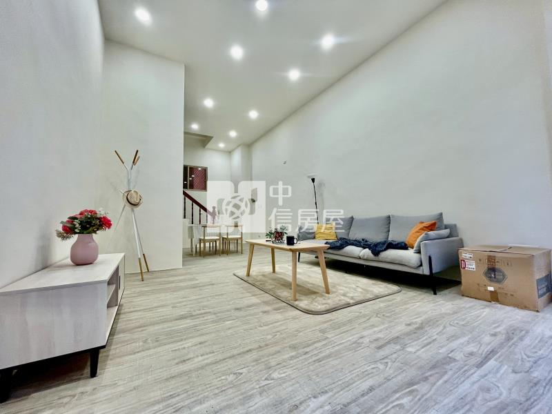 高工商圈｜近中投公路漂亮1-3樓+車位店住合一房屋室內格局與周邊環境