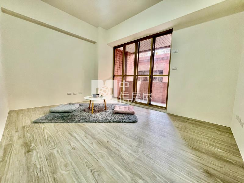 高工商圈｜近中投公路漂亮1-3樓+車位店住合一房屋室內格局與周邊環境