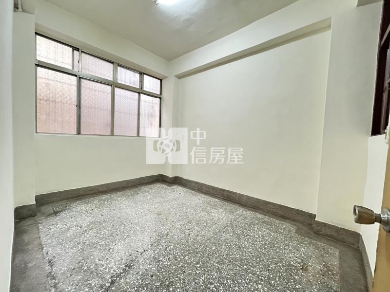 一中商圈稀有一樓公寓房屋室內格局與周邊環境