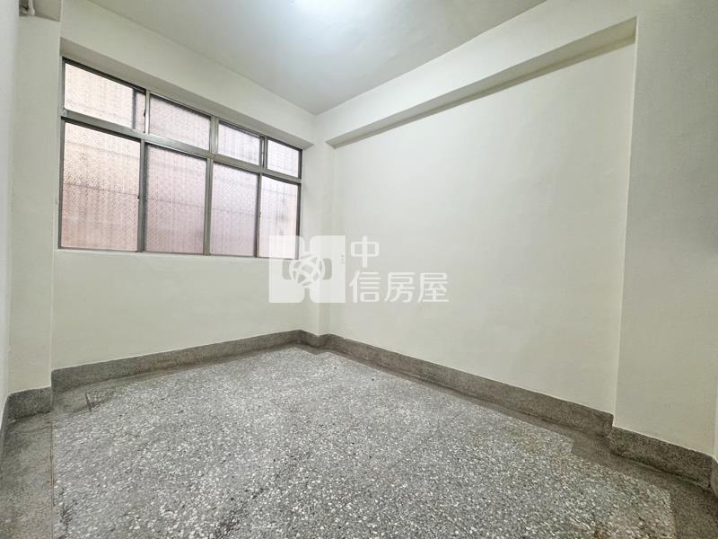 一中商圈稀有一樓公寓房屋室內格局與周邊環境