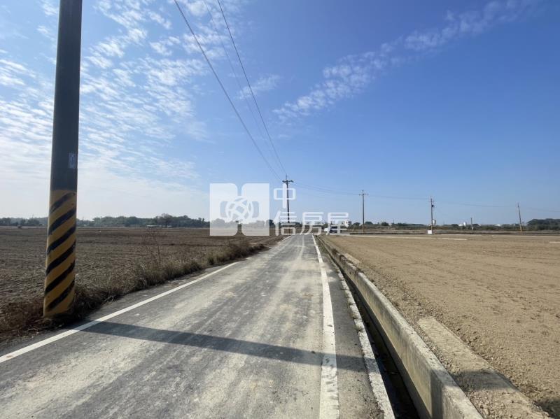 官田角秀段三角窗都內農地房屋室內格局與周邊環境