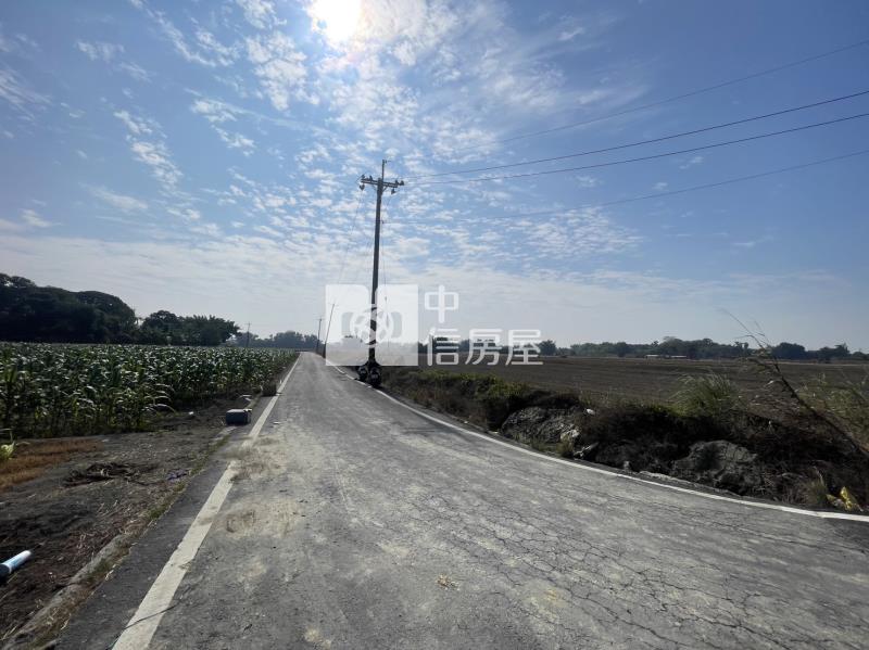 官田角秀段三角窗都內農地房屋室內格局與周邊環境