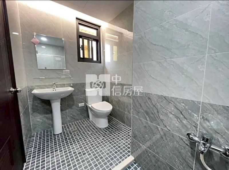 內壢高中景觀4房美華廈房屋室內格局與周邊環境