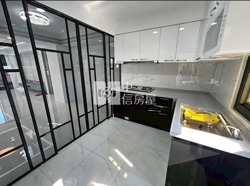 內壢高中景觀4房美華廈房屋室內格局與周邊環境