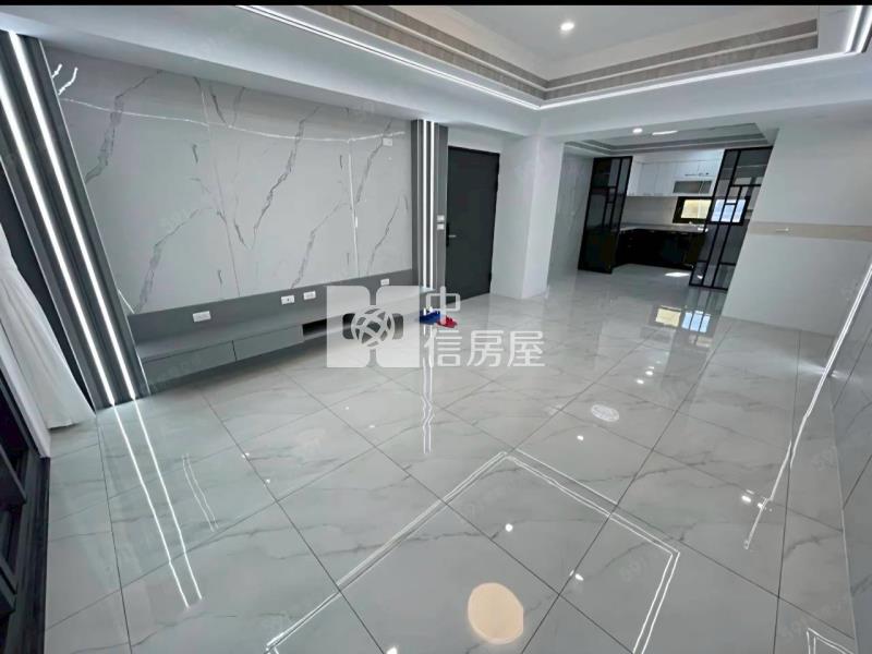 內壢高中景觀4房美華廈房屋室內格局與周邊環境