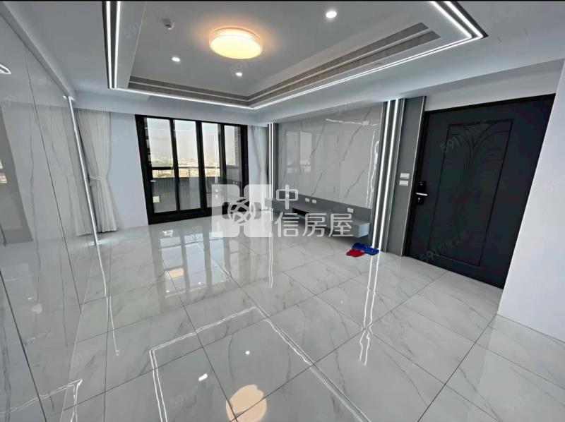 內壢高中景觀4房美華廈房屋室內格局與周邊環境