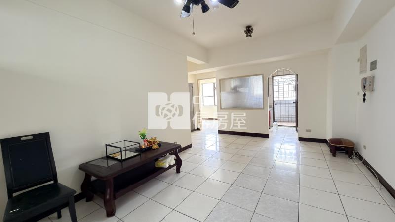 【安家】專任-藝文特區君臨天下房屋室內格局與周邊環境